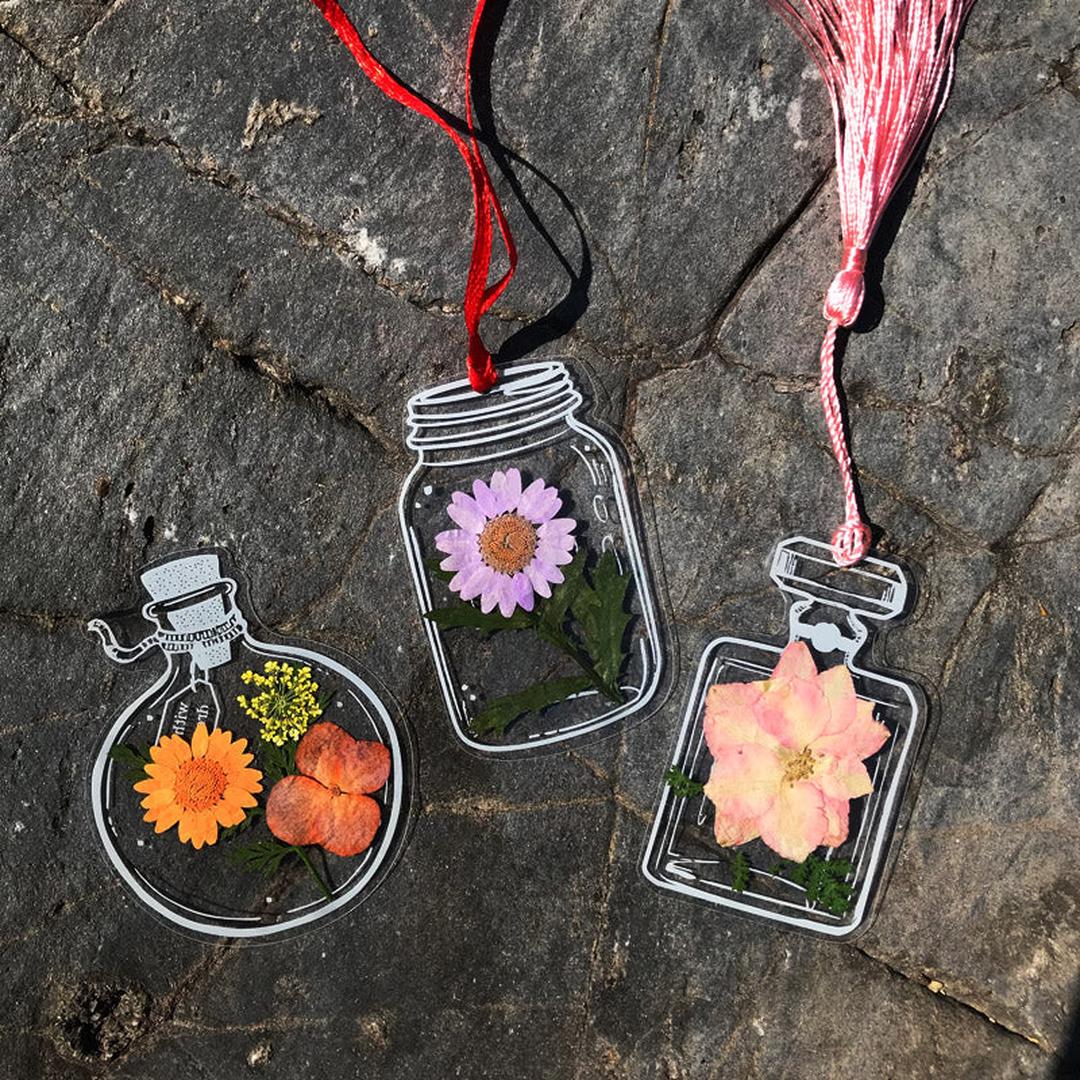 DIY Bookmark Set with Pressed Flowers - 30-Piece Collection