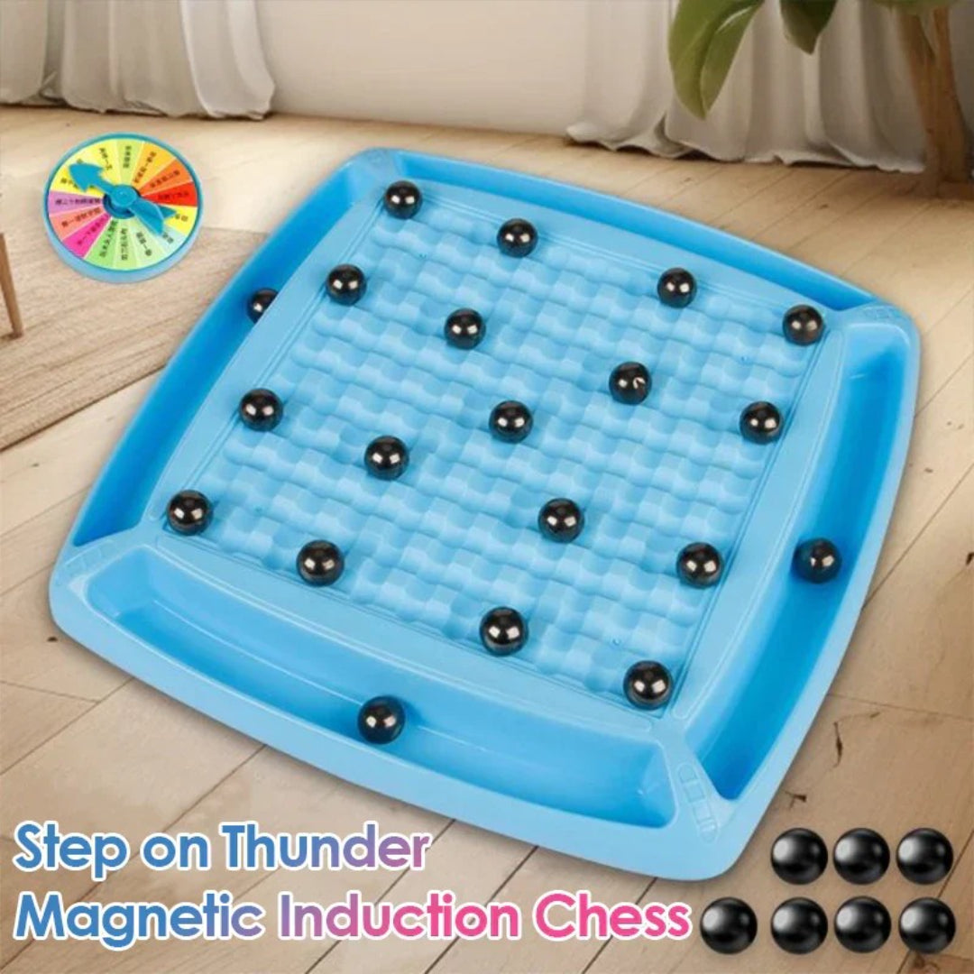 Portable Magnetic Chess Set: Strategic Game on the Go