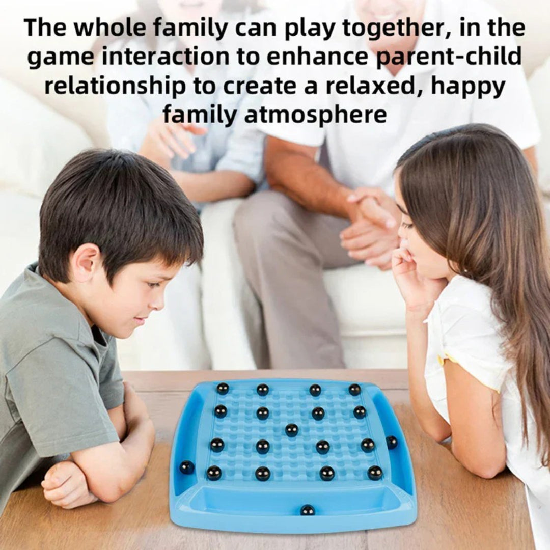 Portable Magnetic Chess Set: Strategic Game on the Go
