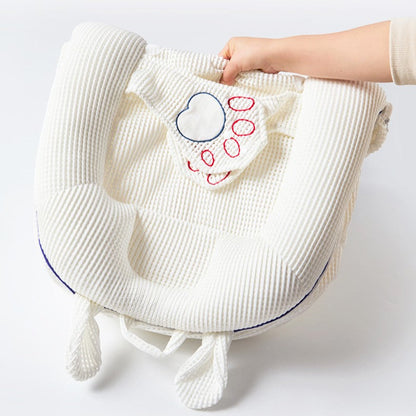 Baby Inclined Anti-Spill Bed Crib with Gentle Patting Function