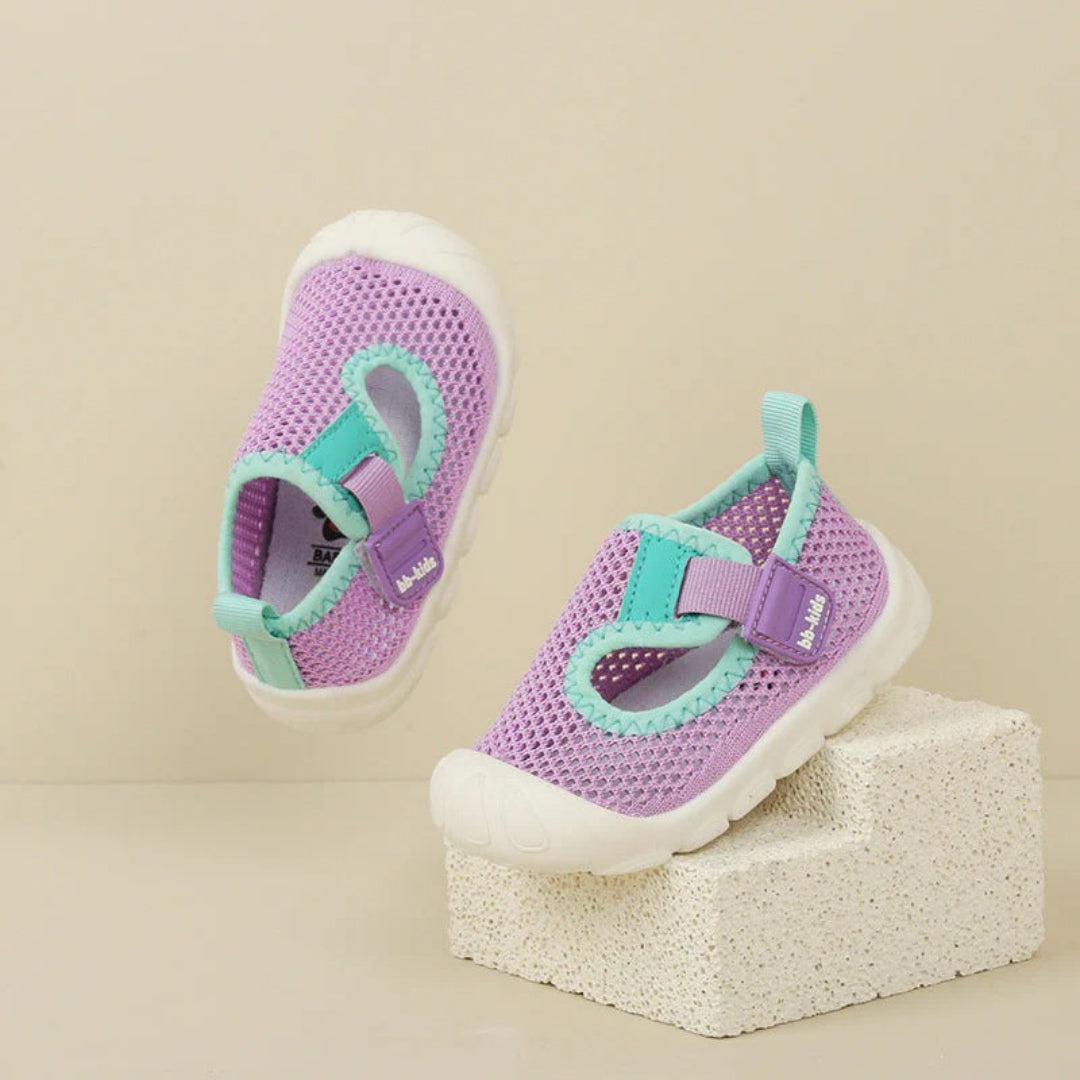 Comfortable Non-Slip Shoes with Innovative Design