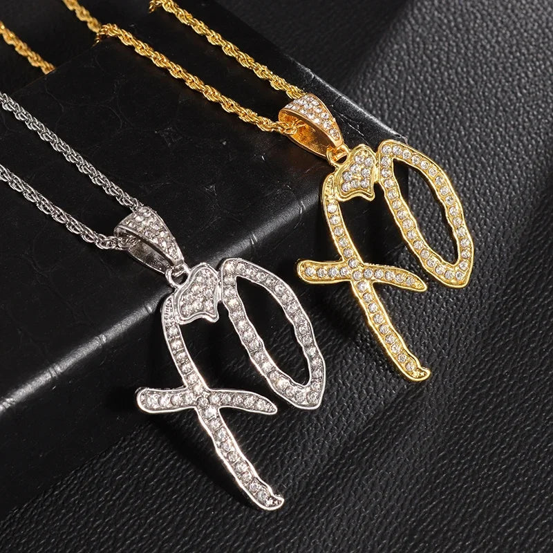 Exquisite Creative Bubble Letter Xo Inlaid White Zircon Pendant Necklace Men\\'s Fashion Casual Party Jewelry Holiday Gifts