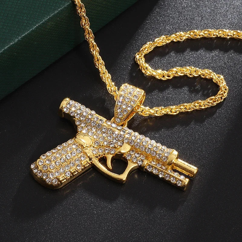 Exquisite Creative Bubble Letter Xo Inlaid White Zircon Pendant Necklace Men\\'s Fashion Casual Party Jewelry Holiday Gifts