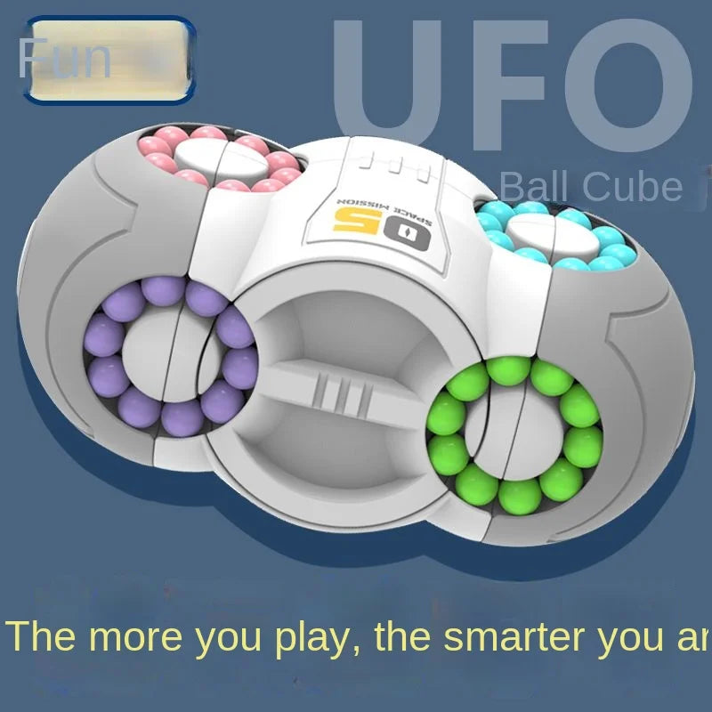 WEIQUEEN Rotating Rubik's Cube 3D Puzzle Toy Brain Training for Children and Girls 3D Decompression Space Rubik's Cube