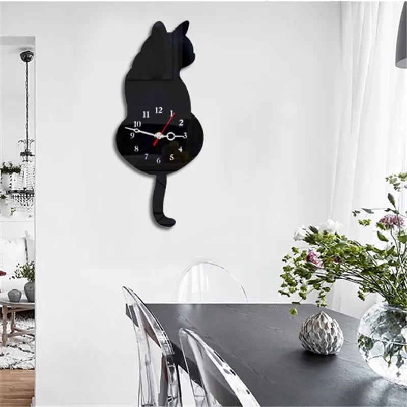 Rocking Tail Cat Hanging Clock