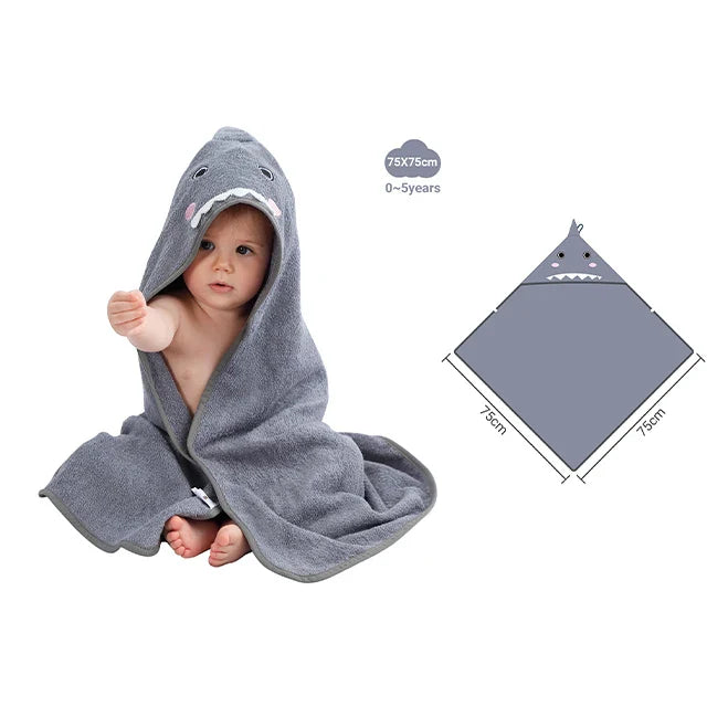 CuddleWrap™ Hooded Baby Towel – Ultra-Soft Bamboo