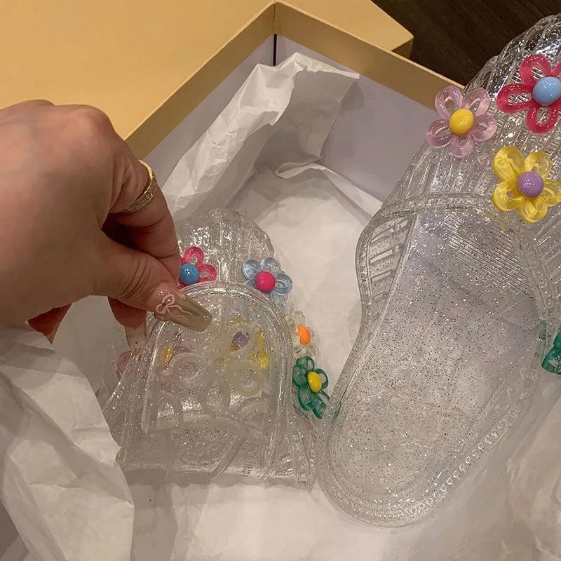 Sweet Fairy Style Butterfly Knot Slip-On Crystal Flower Head Flat Bottom Sandals Women's Summer Fashion Beaded Casual Sandals