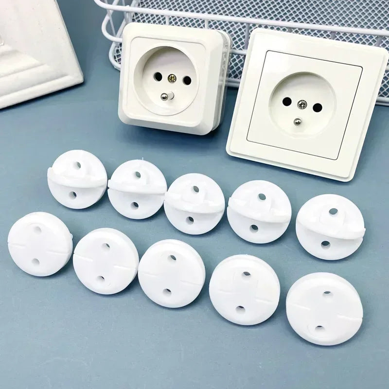 Secure Outlets with 10-Pack Rotate Guards