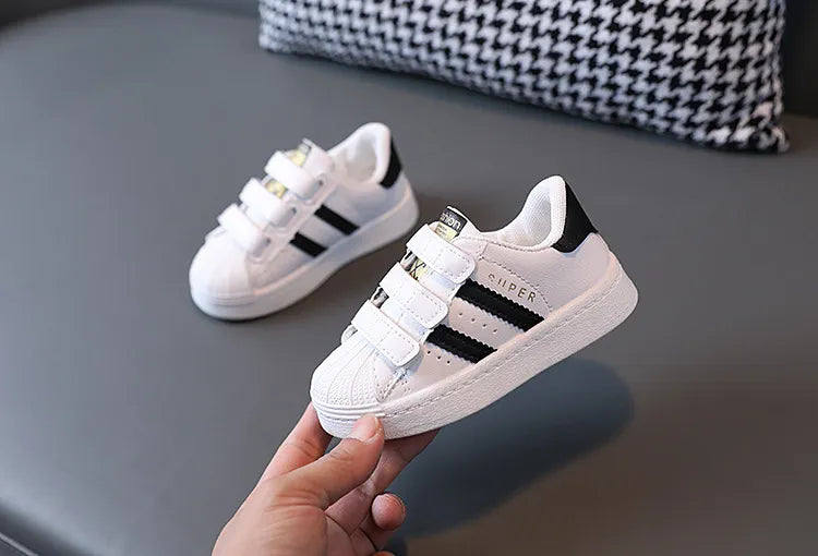 Shoes - Gold 30 (Inner 18.5cm) product view