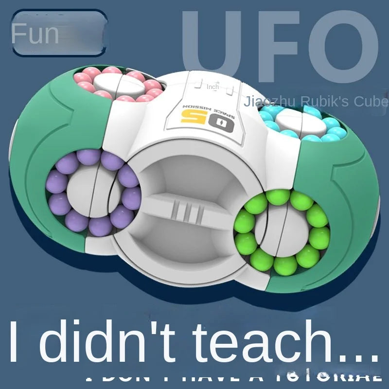 WEIQUEEN Rotating Rubik's Cube 3D Puzzle Toy Brain Training for Children and Girls 3D Decompression Space Rubik's Cube