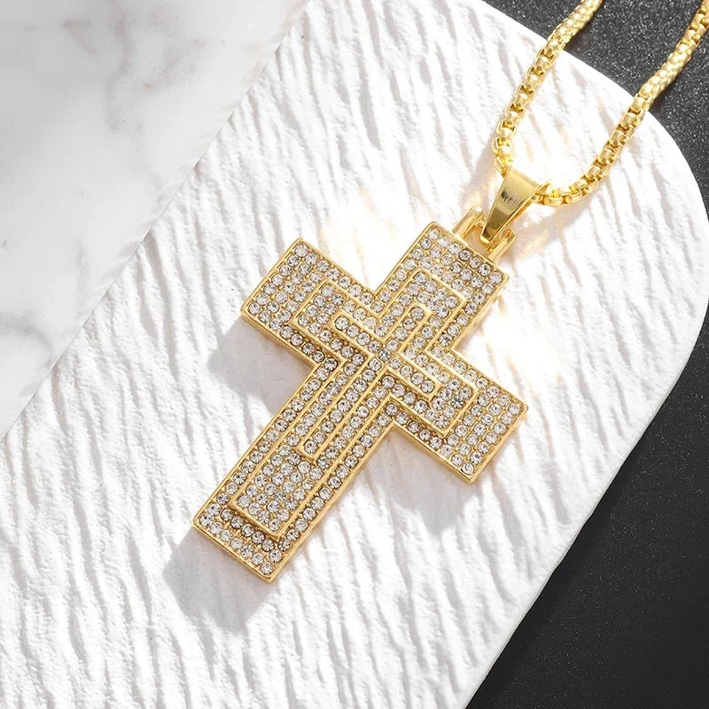 Exquisite Creative Bubble Letter Xo Inlaid White Zircon Pendant Necklace Men\\'s Fashion Casual Party Jewelry Holiday Gifts