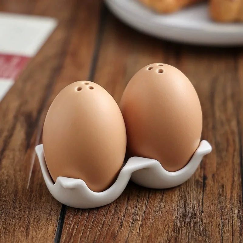 Salt and Pepper Shaker, 2Pcs Creative Ceramics Egg Model Seasoning Cruet Decorative Porcelain Salt and Pepper Caster Kitchen Condiment Bottle Dining