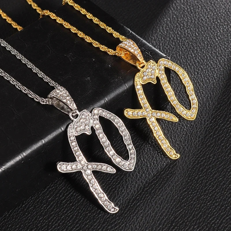 Exquisite Creative Bubble Letter Xo Inlaid White Zircon Pendant Necklace Men\\'s Fashion Casual Party Jewelry Holiday Gifts