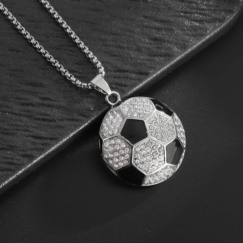 Exquisite Creative Bubble Letter Xo Inlaid White Zircon Pendant Necklace Men\\'s Fashion Casual Party Jewelry Holiday Gifts