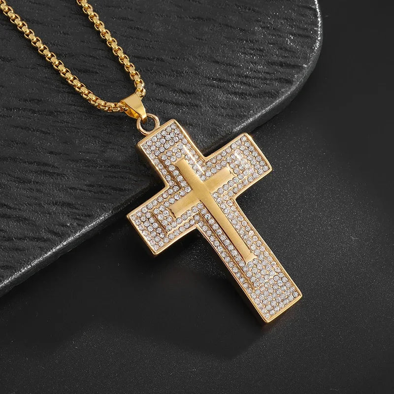Exquisite Creative Bubble Letter Xo Inlaid White Zircon Pendant Necklace Men\\'s Fashion Casual Party Jewelry Holiday Gifts