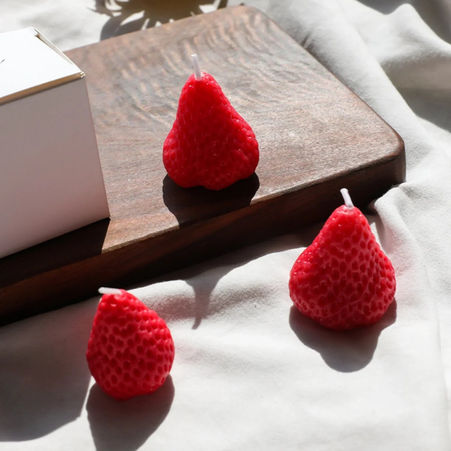 5pcs Strawberries Candles Gifts,Aromatherapy Candle for Wedding Receptions,Birthday Parties,Holiday Celebration Supplies