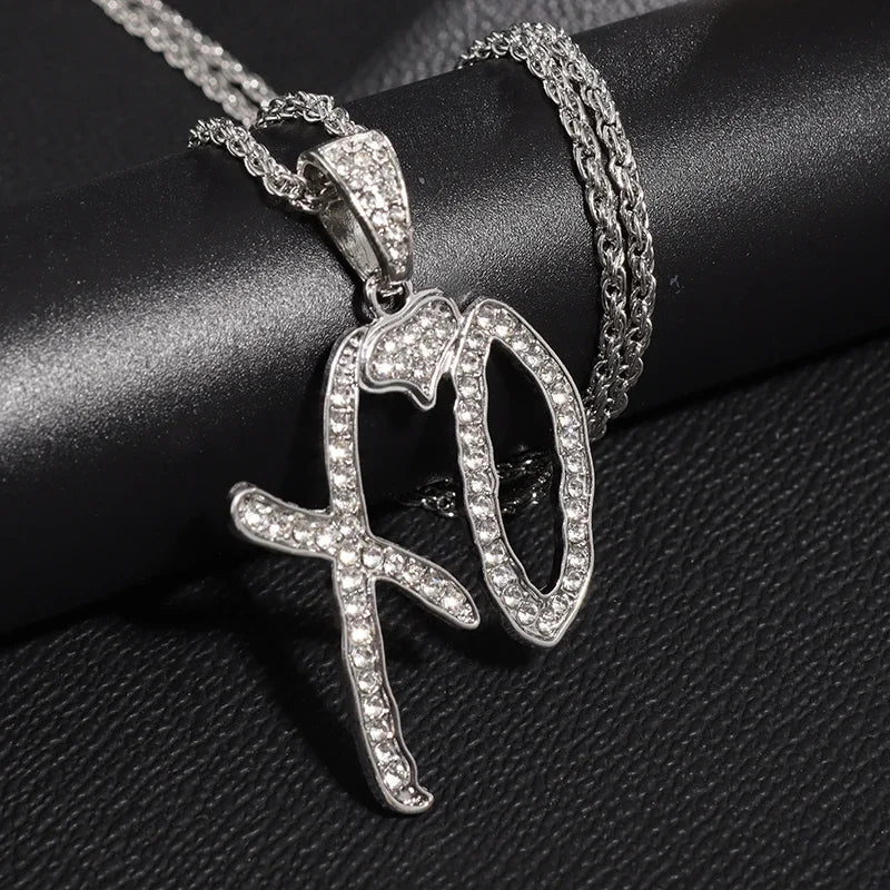 Exquisite Creative Bubble Letter Xo Inlaid White Zircon Pendant Necklace Men\\'s Fashion Casual Party Jewelry Holiday Gifts