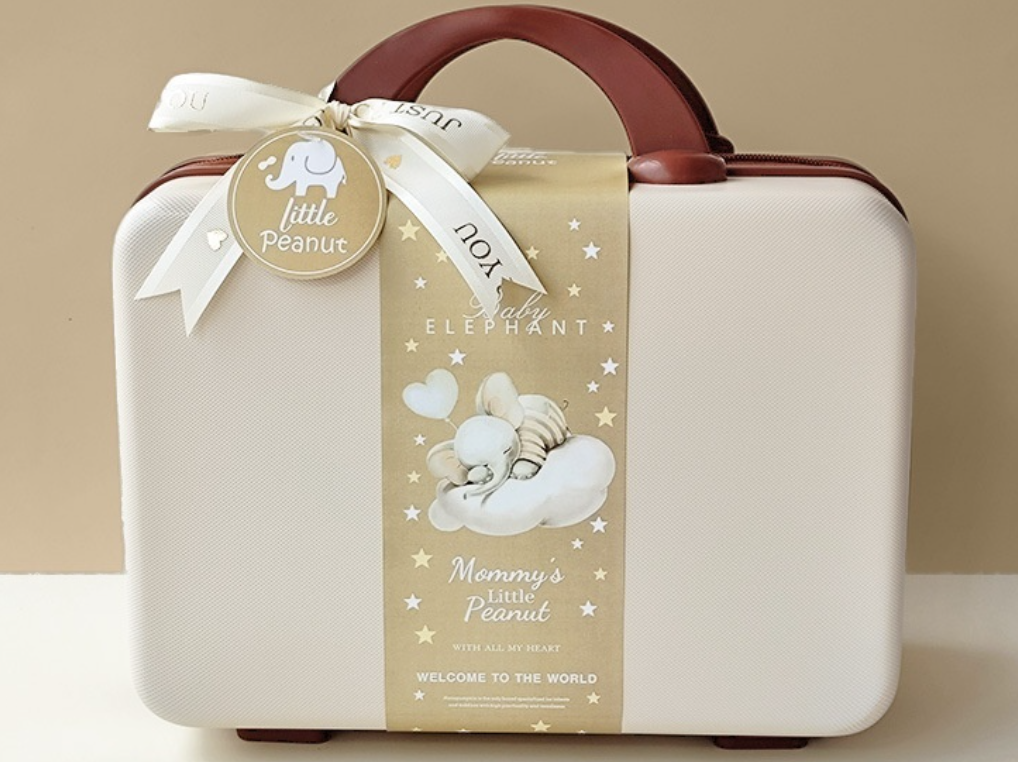 Luxury Baby Gift Set Little Elephant Newborn Collection