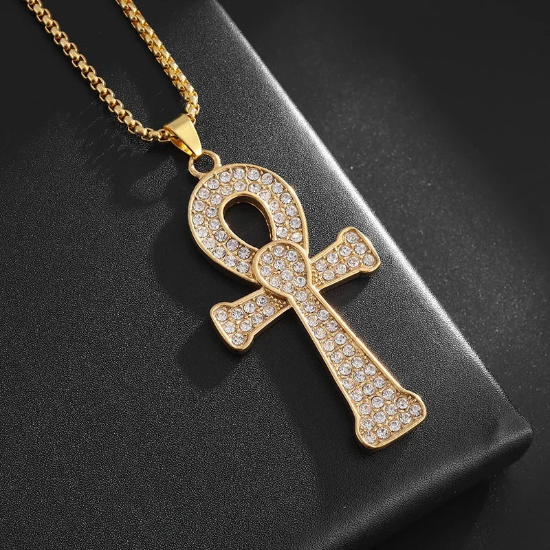 Exquisite Creative Bubble Letter Xo Inlaid White Zircon Pendant Necklace Men\\'s Fashion Casual Party Jewelry Holiday Gifts