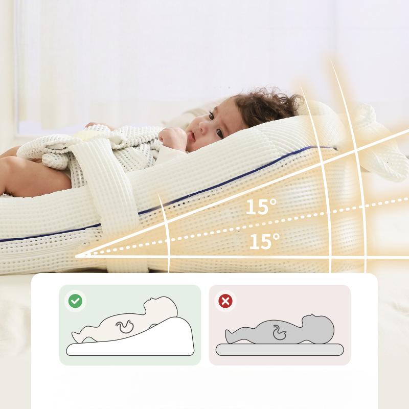 Baby Inclined Anti-Spill Bed Crib with Gentle Patting Function