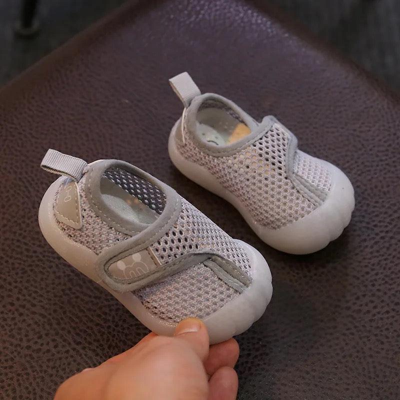 Shoes - White 18 (12.5cm) product view
